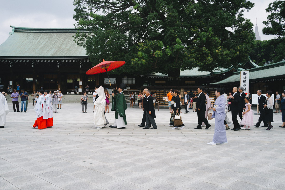 …a wedding ceremony was taking place right when we stepped into Meiji grounds.