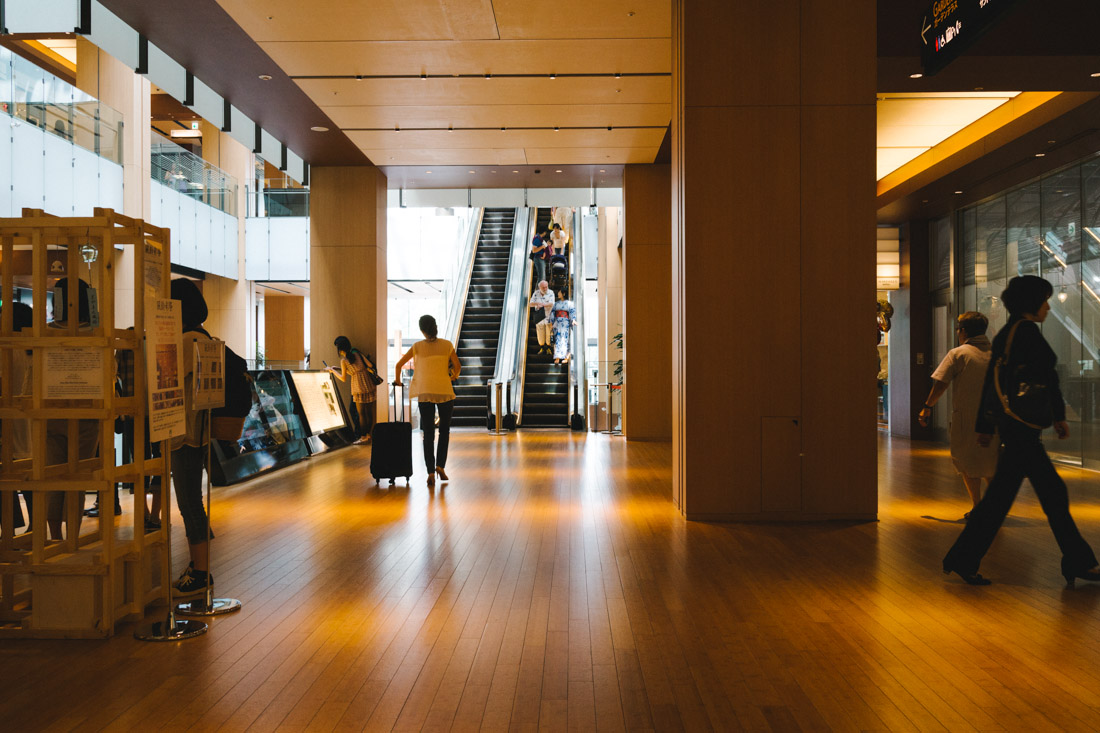 The mall inside Tokyo Midtown. The wooden floor conveyed such a unique, relaxing atmosphere.
