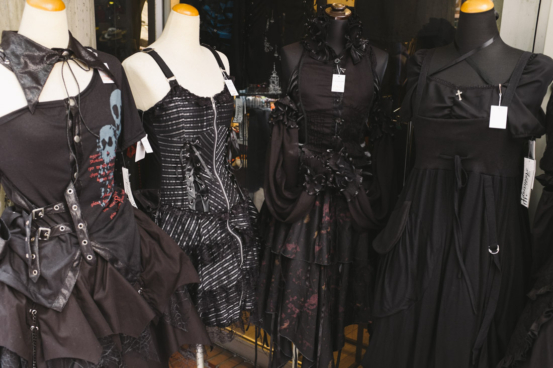 Latest in Harajuku goth fashion
