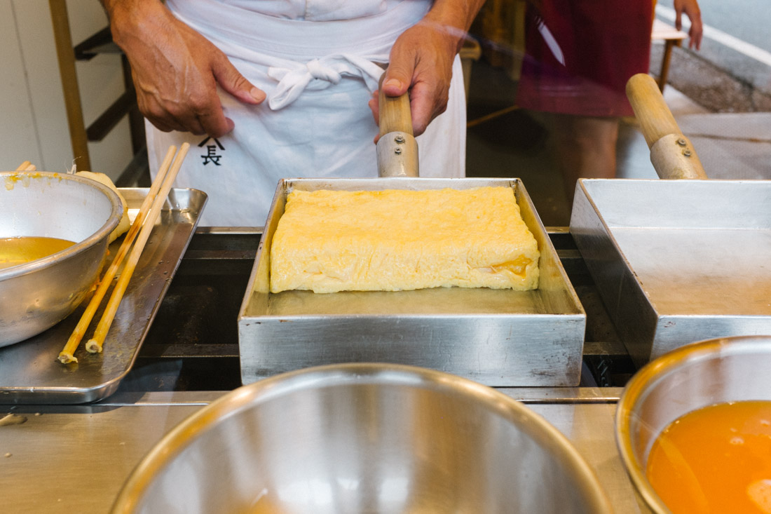 Making tamago — it’s incredibly moist and sweet!