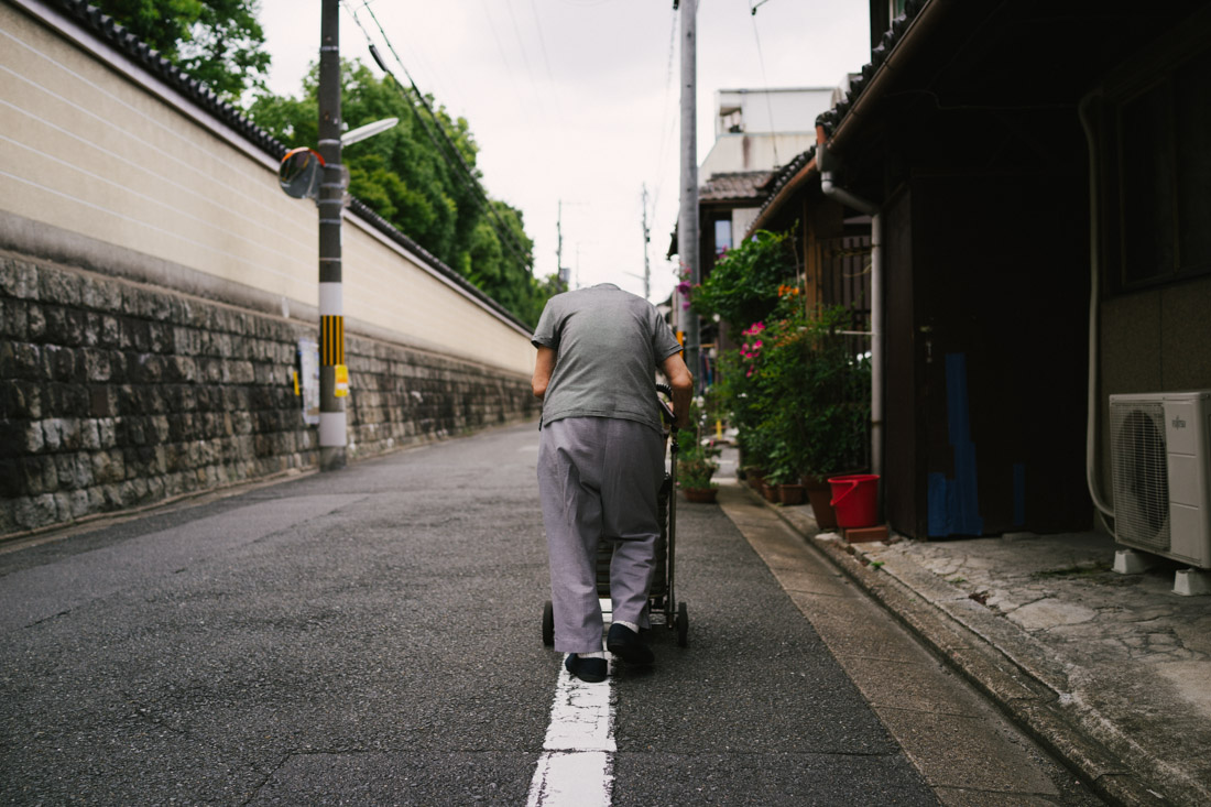 People in Japan seem to grow older in a slower way than we westerns do. This old lady was easily way in her 90s.