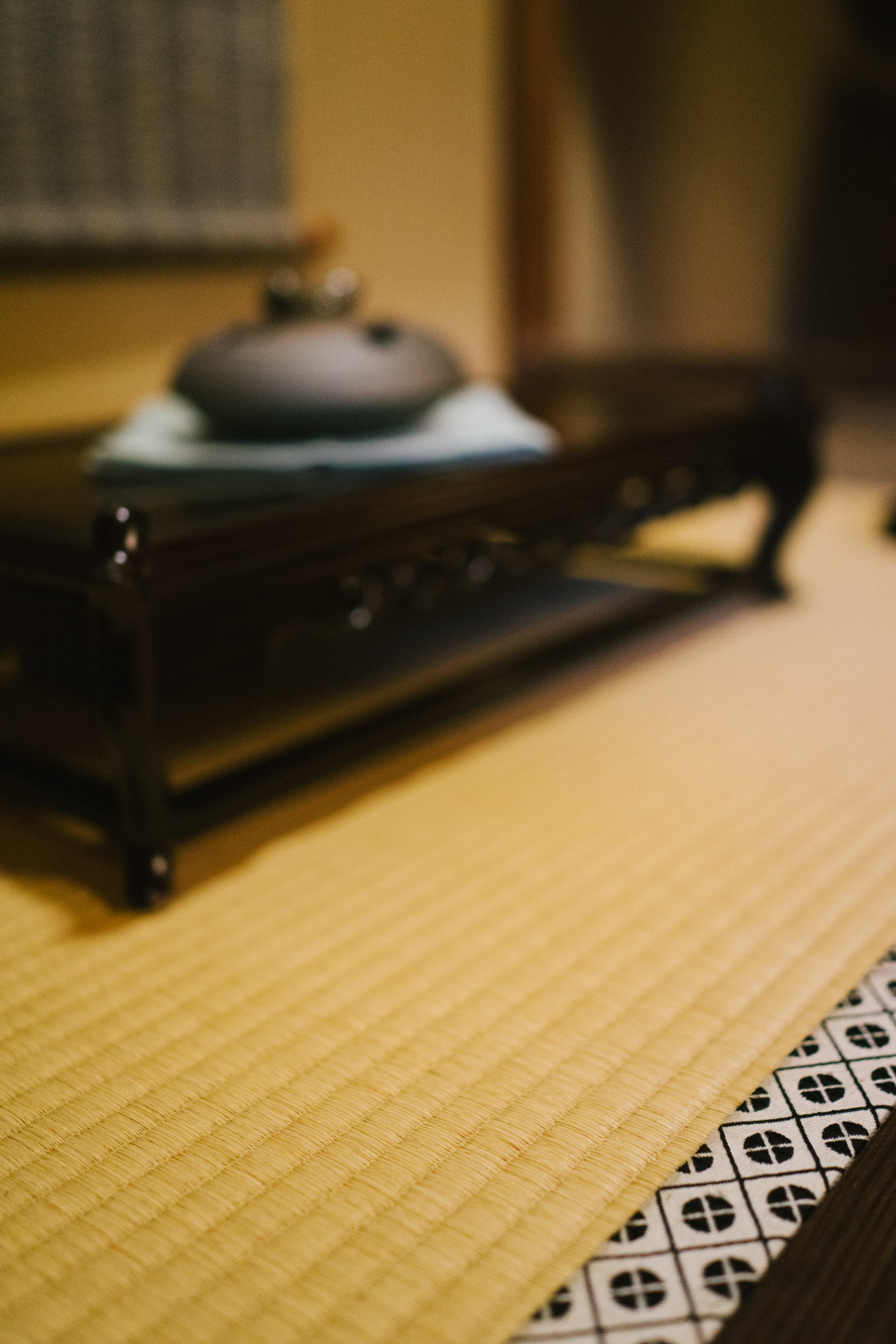 All the details, even the hemming of the tatami mats are exquisite.