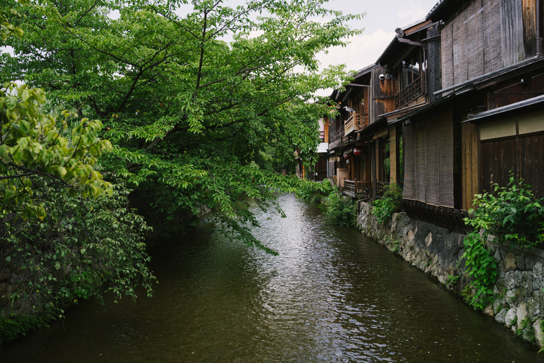 Shirakawa stream as seen from the bridge leading to Shiraume.